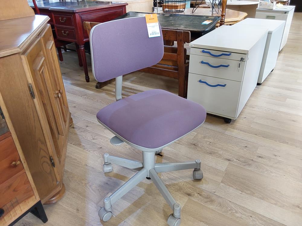 FAUTEUIL DE BUREAU VIOLET ET GRIS