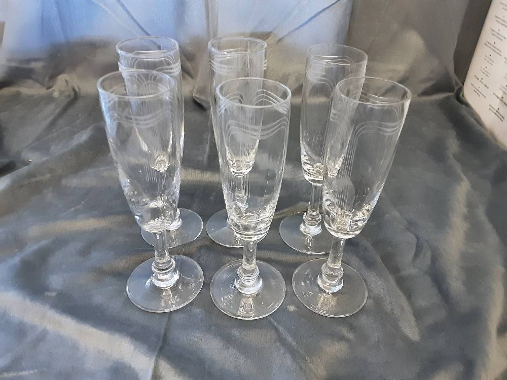 LOT DE 6 FLÛTES À CHAMPAGNE CISELÉS