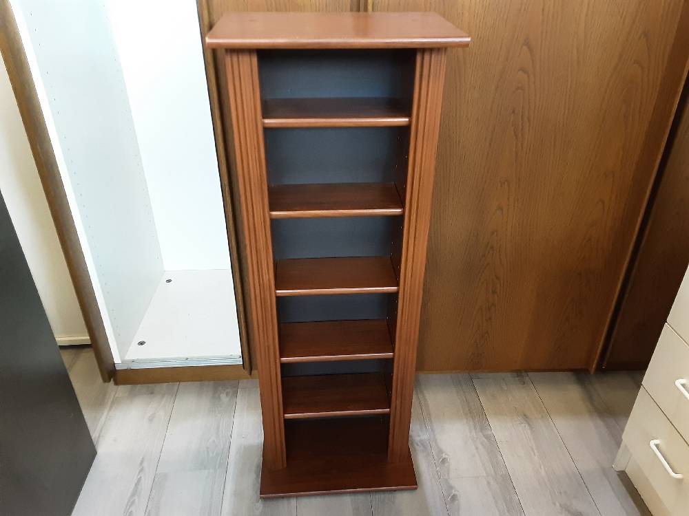 COLONNE DE RANGEMENT 