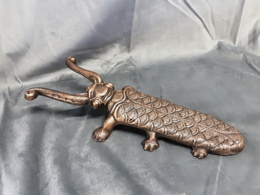 TIRE BOTTE EN FONTE (HP-171)