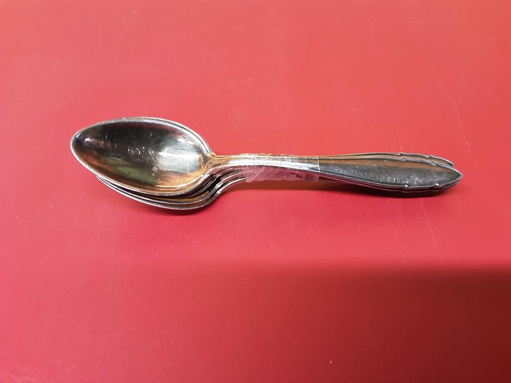 LOT DE 6 CUILLERES A MOKA M.A 