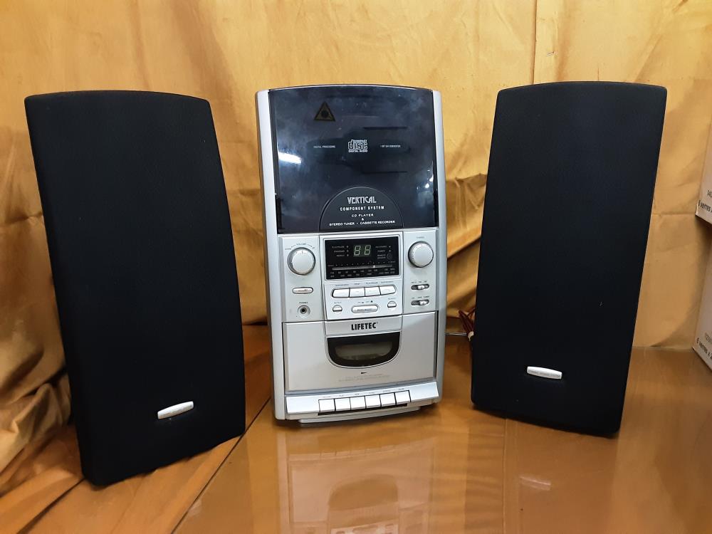 MINI CHAINE HIFI  RADIO K7 CD LIFETEC