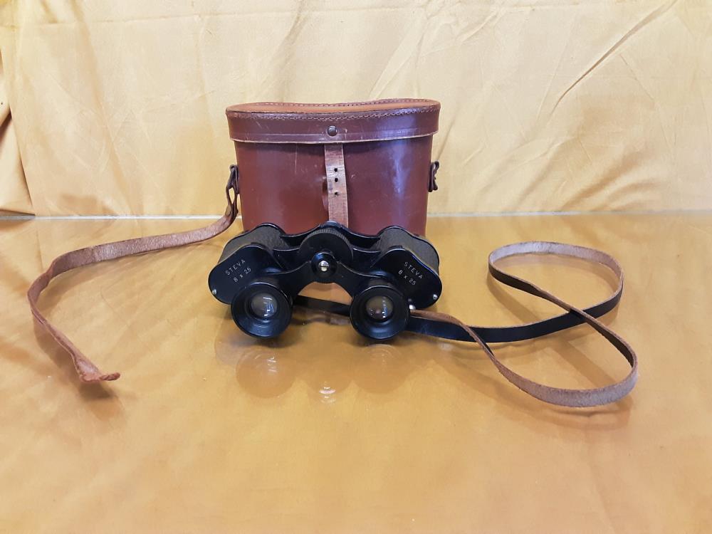 PAIRE DE JUMELLES 8X25 STEVA AVEC ETUI