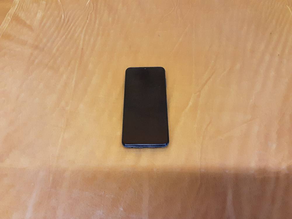 TELEPHONE PORTABLE SAMSUNG GALAXY A13 AVEC CABLE 