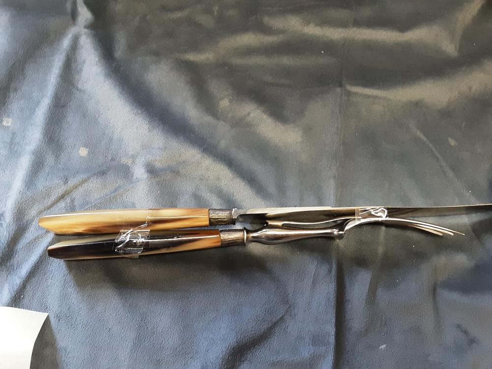 2 COUVERTS A GIGOT CORNE