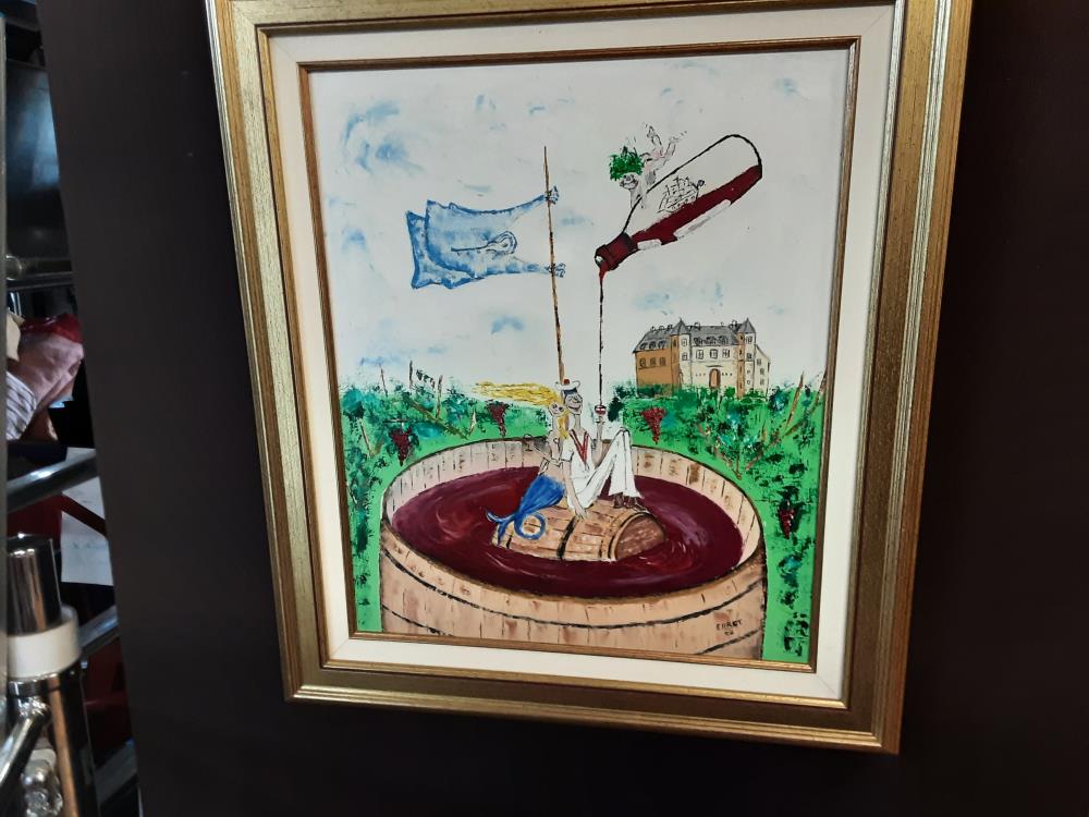 TABLEAU FONTAINE ET BOUTEILLE CADRE DORE