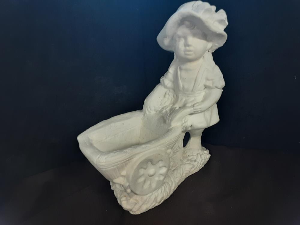 STATUE PORTE PLANTE EN PLATRE FILLETTE GM 