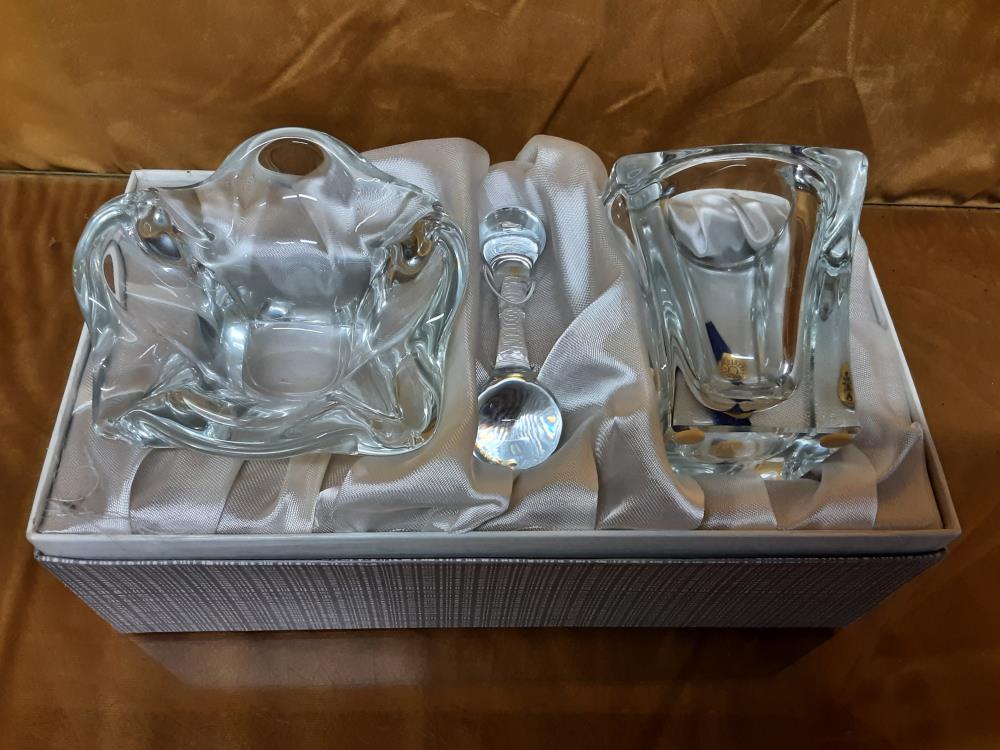 ENSEMBLE CENDRIER + MORTIER AVEC PILON CRISTAL BAYEL