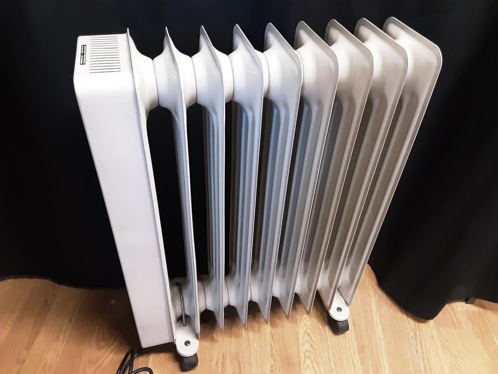 CHAUFFAGE À BAIN D'HUILE PHILIPS 2000W