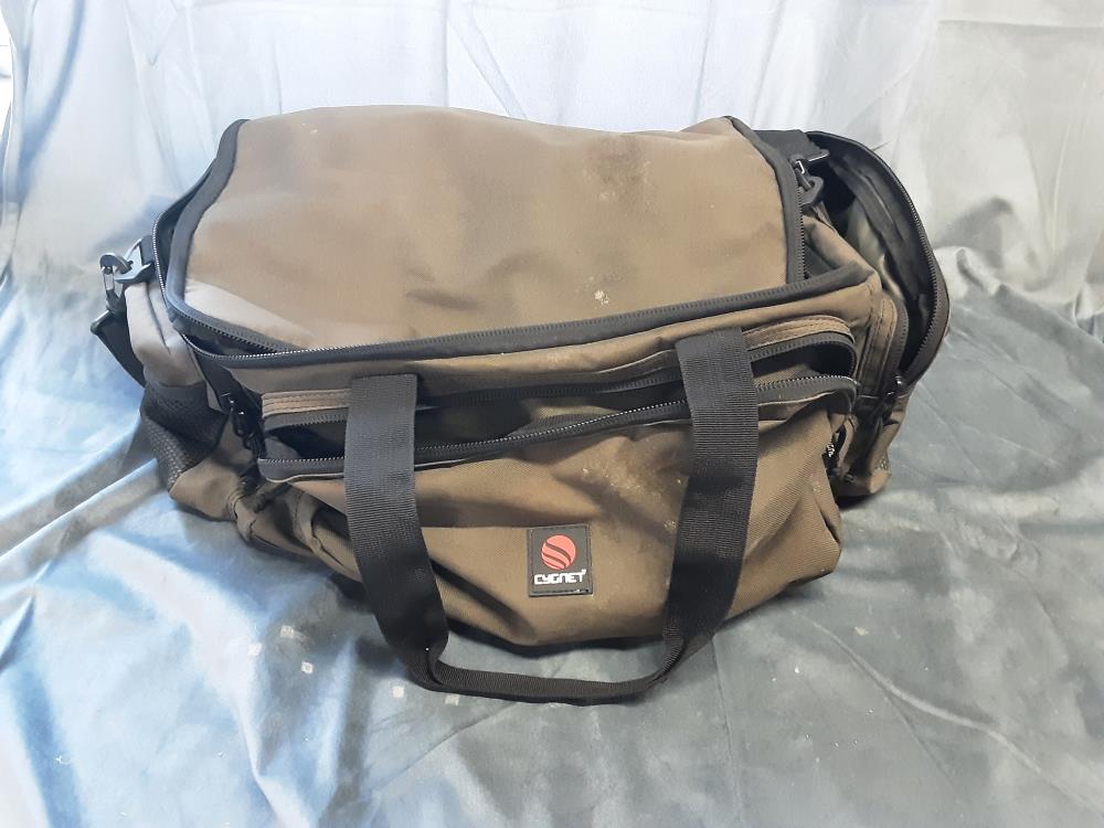 SAC DE PECHE CYGNET