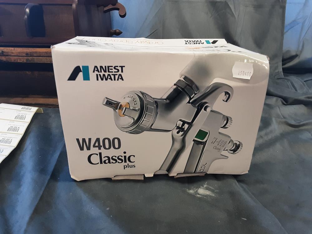 PISTOLET A PEINTURE ANEST W40 CLAIIC + 