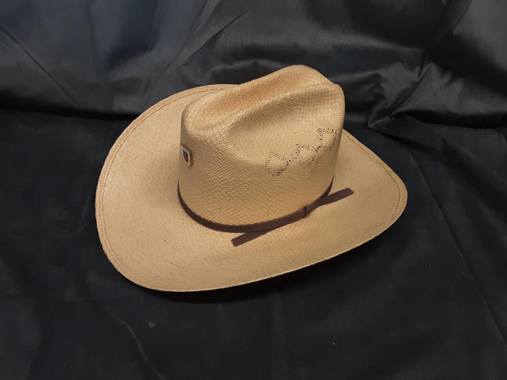 CHAPEAU DE COWBOY