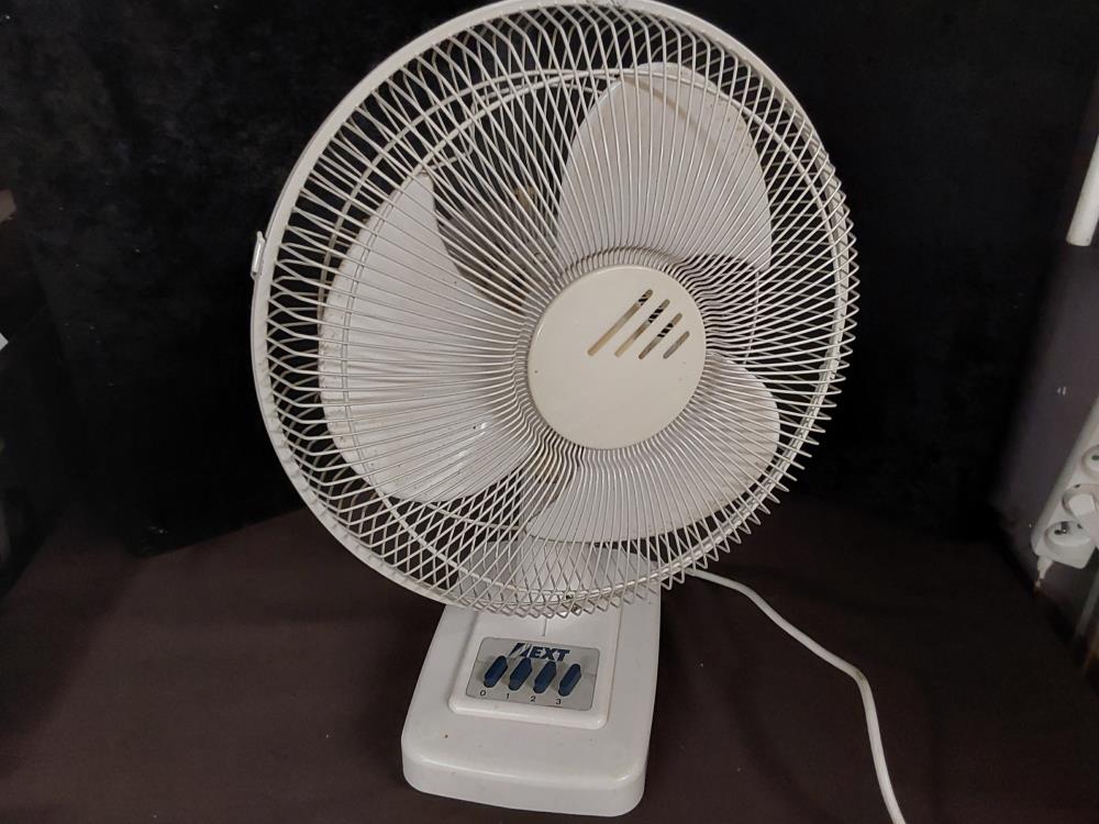 VENTILATEUR SUR PIED EXT BLANC