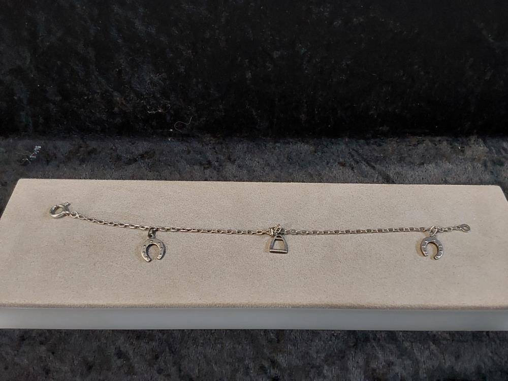 BRACELET EN ARGENT FER A CHEVAL ET ETRIER 