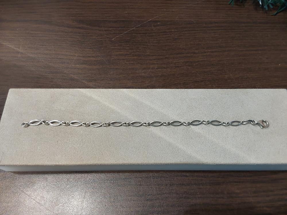 BRACELET EN ARGENT 