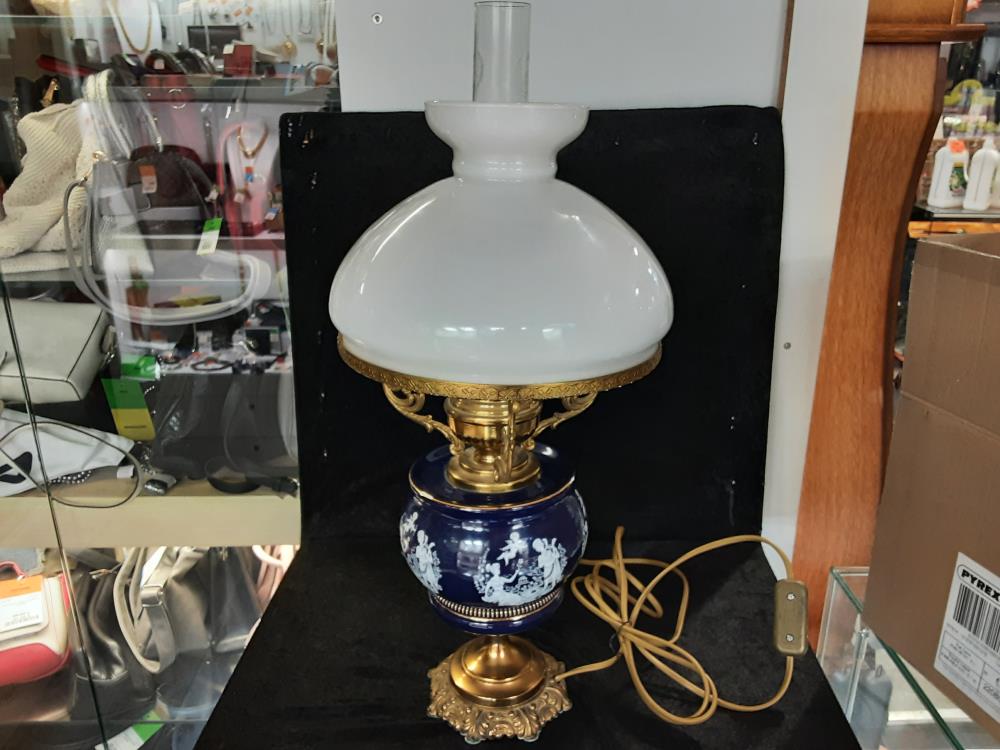 LAMPE PIED PORCELAINE AVEC VERRE