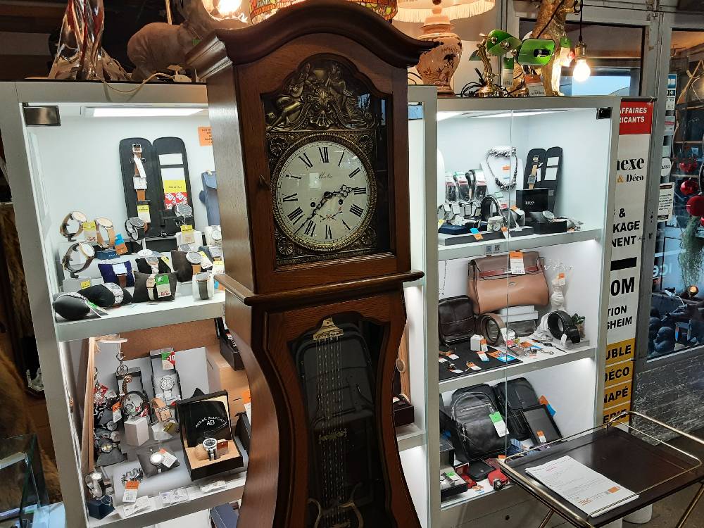 PENDULE DE PARQUET MORBIER