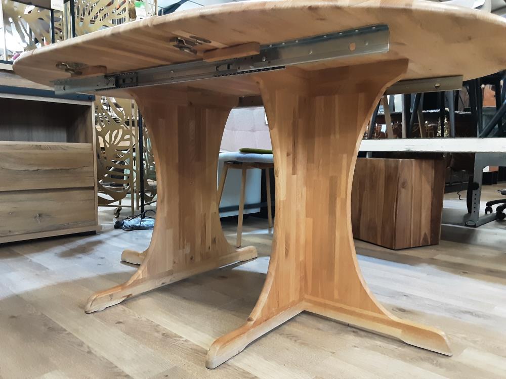 TABLE RONDE EN PIN 1 ALLONGES DE 45CM= 154 CM OUVERTE