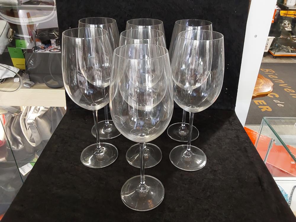 LOT DE 7 VERRES A VIN ROUGE 