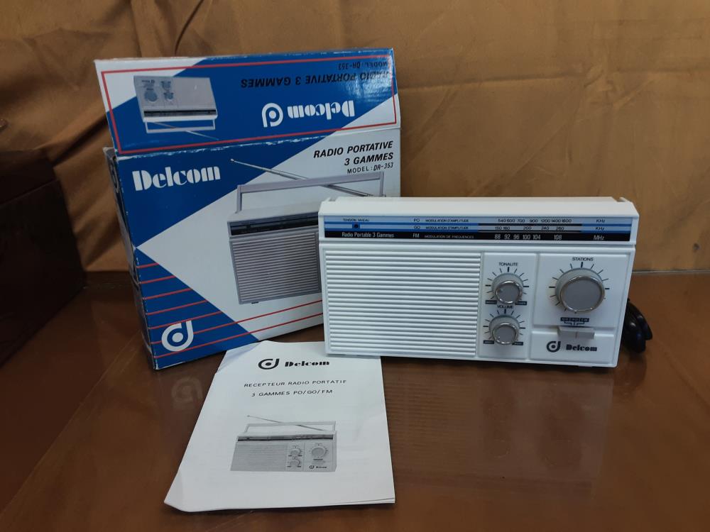 RADIO PORTATIVE DELCOM