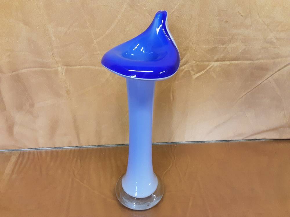 VASE SOLIFLORE BLEU EN PÂTE DE VERRE 