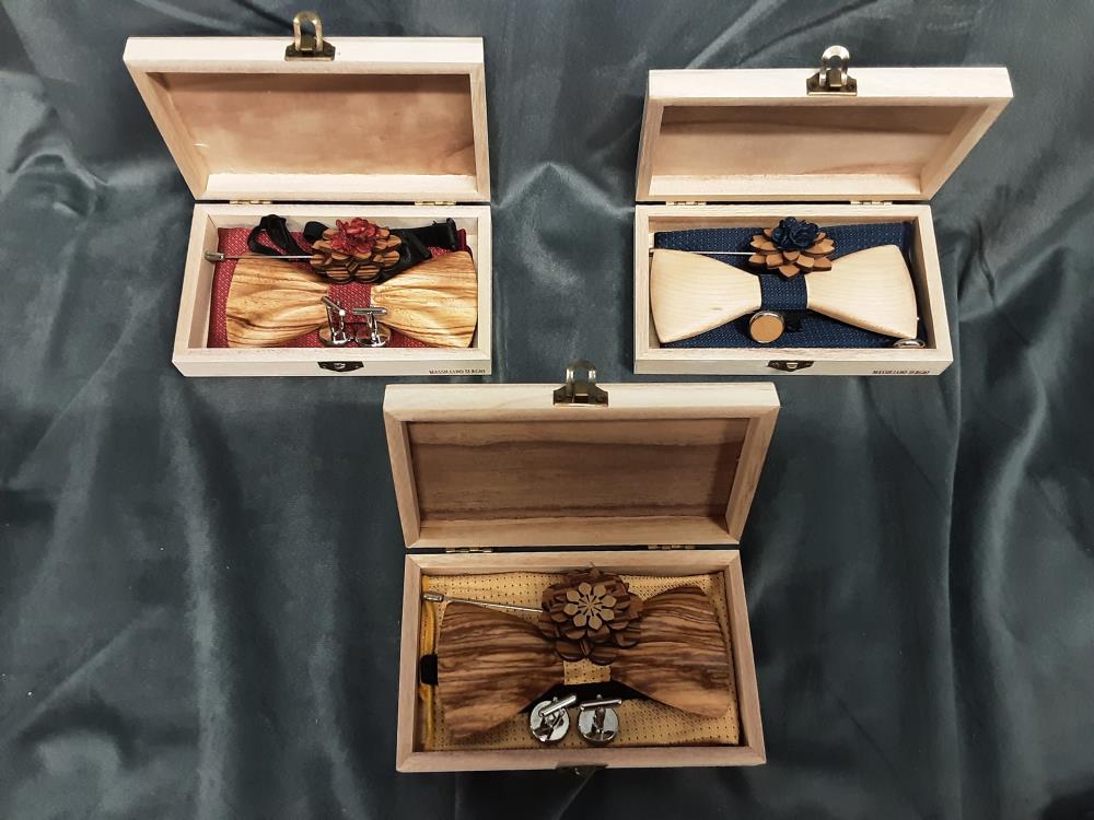 COFFRET EN BOIS CRAVATE / NOEUD PAP. DIFFÉRENTS MODÈLES