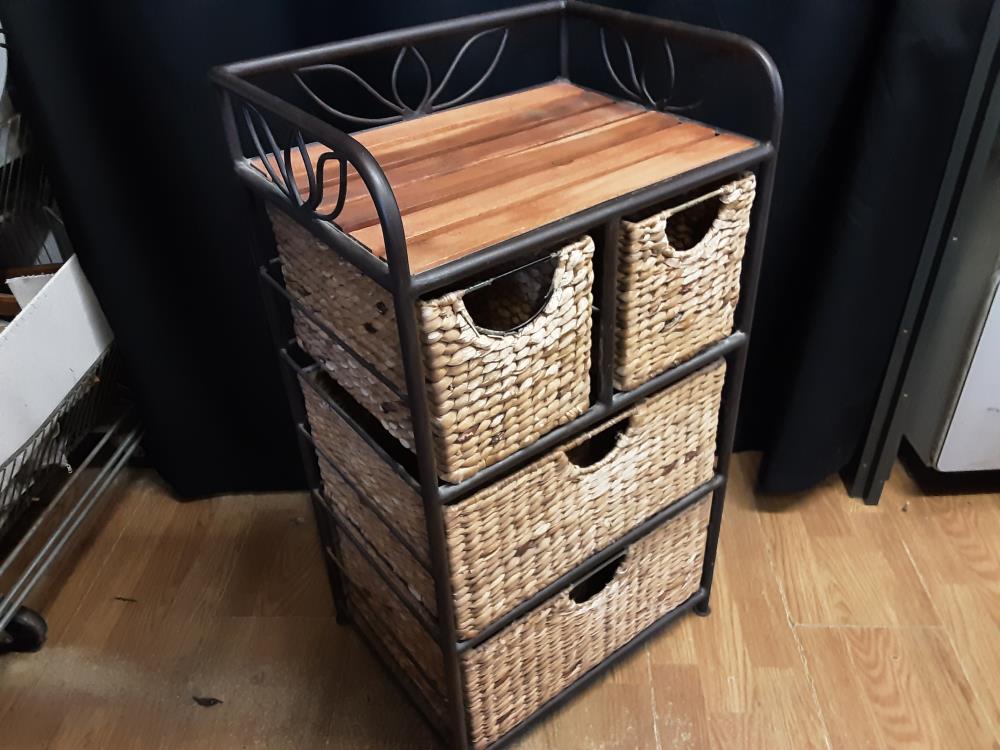 MEUBLE EN METAL ET BANANIER 4 TIROIRS