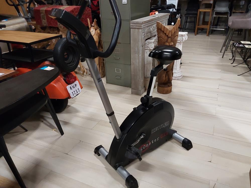 VELO D APPARTEMENT KETTLER ERGOMETER CX1AVEC ADAPTATEUR SECTEUR