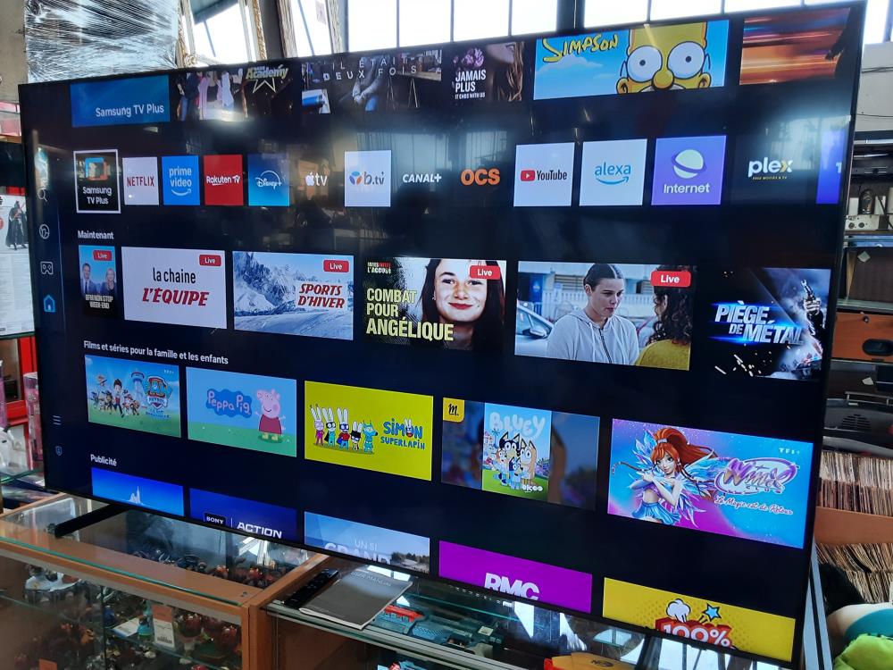 TELEVISEUR SMART TV QLED UHD 4K 85 POUCES SAMSUNG + TC