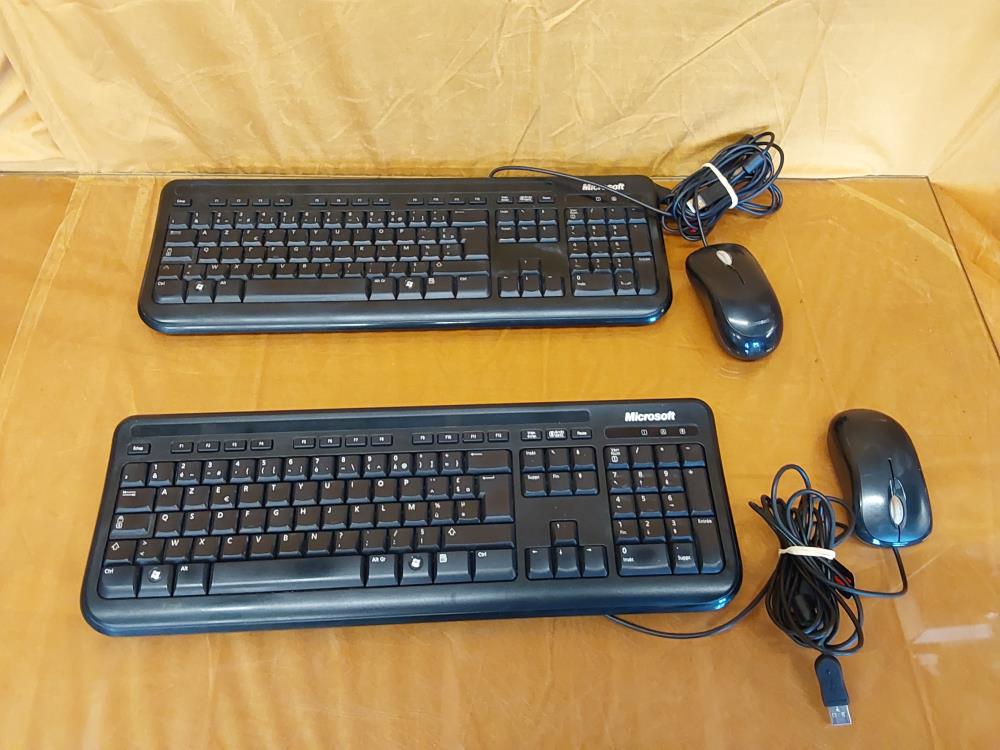 CLAVIER + SOURIS FILAIRES