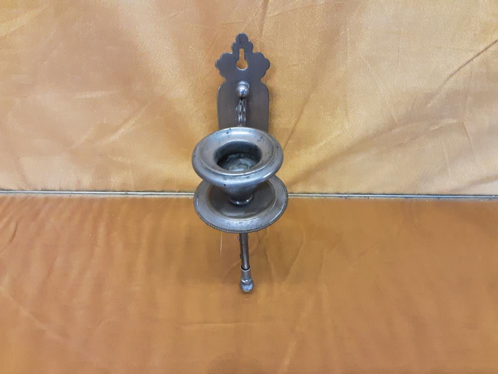 BOUGEOIR MURAL EN METAL