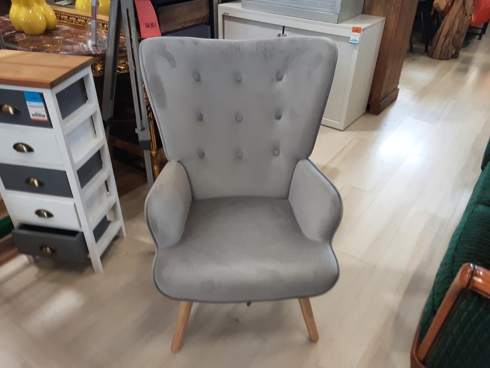 FAUTEUIL EN VELOURS GRIS - PIEDS BOIS (1174901/109381) 2ÈME CHOIX