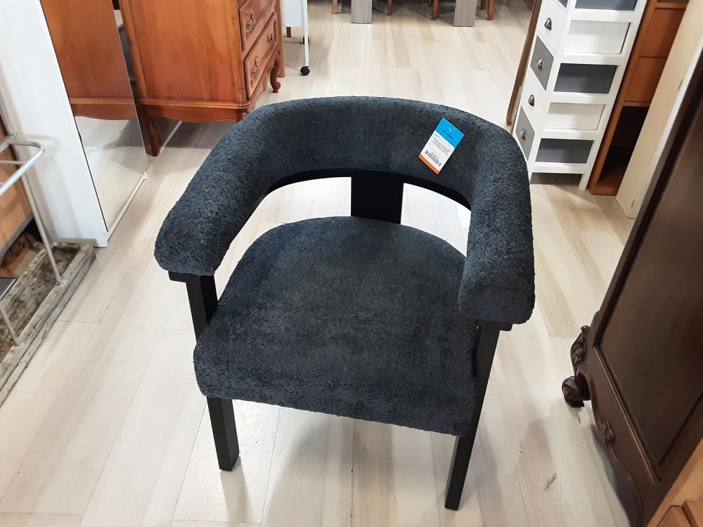 Chaise Avec Accoudoirs Tissu Bouclette Noir (1173730/139348) 2Ème Choix