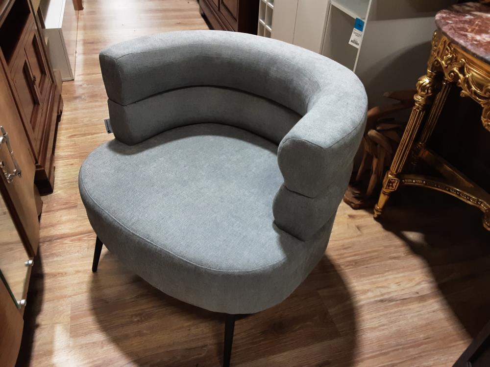 FAUTEUIL EN TISSU GRIS (1167661/141681) 2ÈME CHOIX
