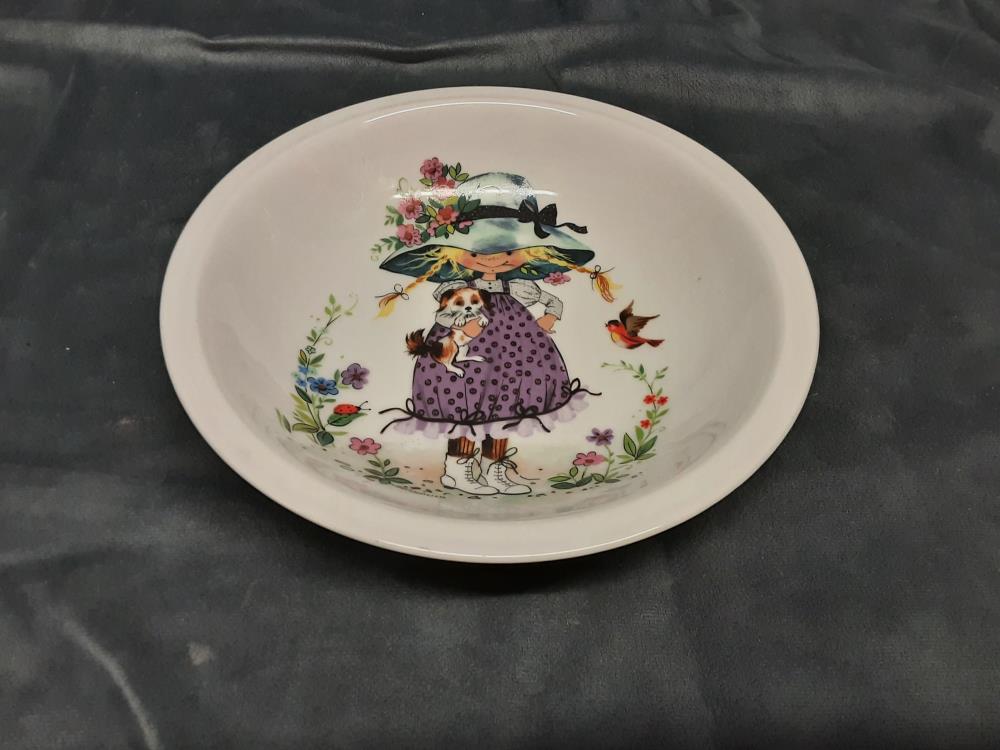 ASSIETTE CREUSE MOTIF ENFANT
