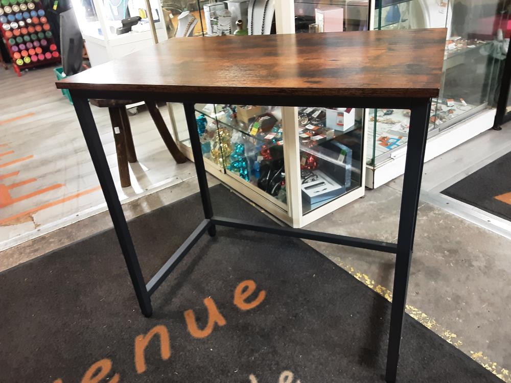 BUREAU PLATEAU COLORIS BOIS PIED METAL