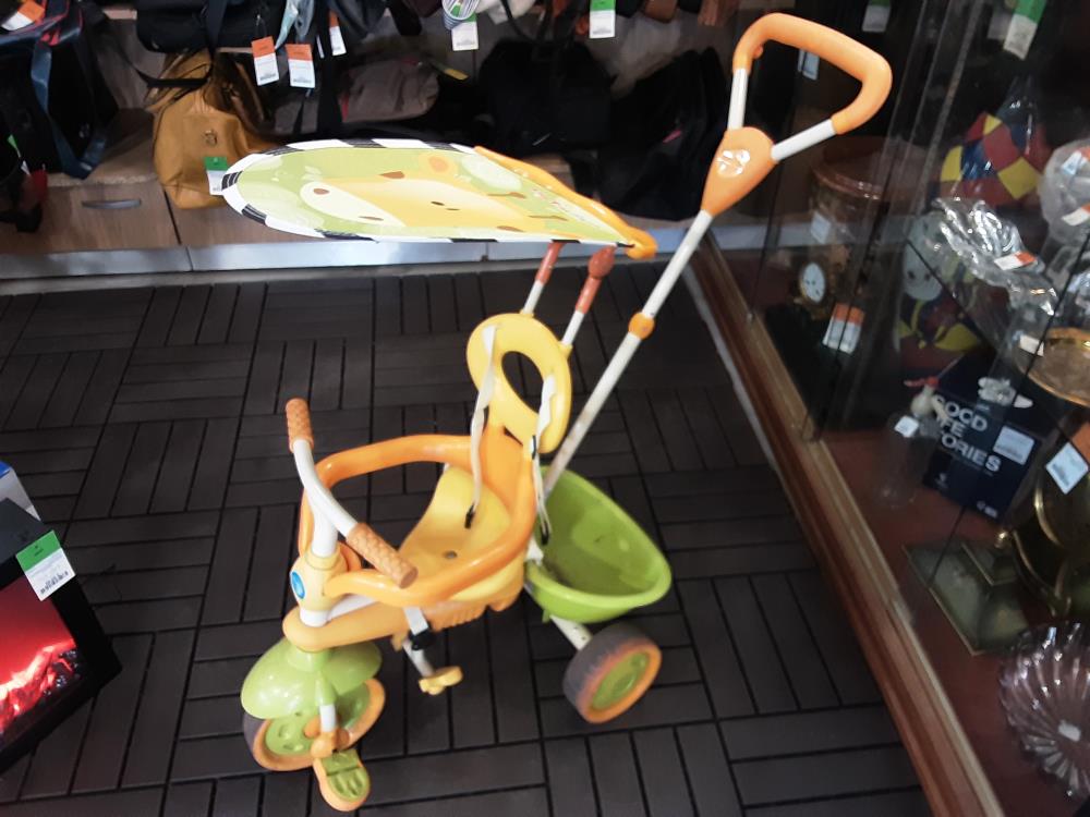 VELO ENFANT 3 ROUES A POSER ORANGE JAUNE ET VERT AVEC PARE-SOLEIL