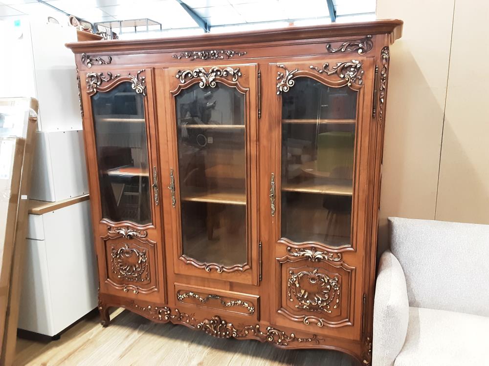 BIBLIOTHEQUE 3 PORTES MERISER + DORURE DONT 3 VITREES 1TIROIR