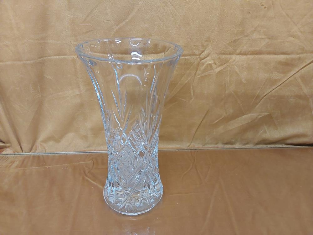 VASE EN CRISTAL EVASE 24CM