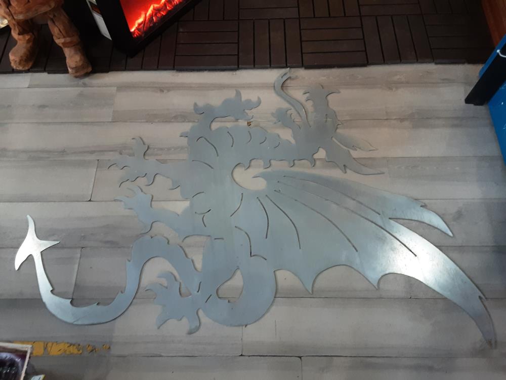 PANNEAU DRAGON METAL GRIS 1M70 X 1M20 