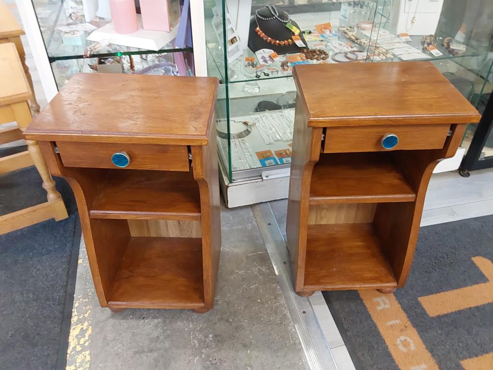 TABLE DE NUIT 1 TIROIR 1 ETAGERE EN BOIS