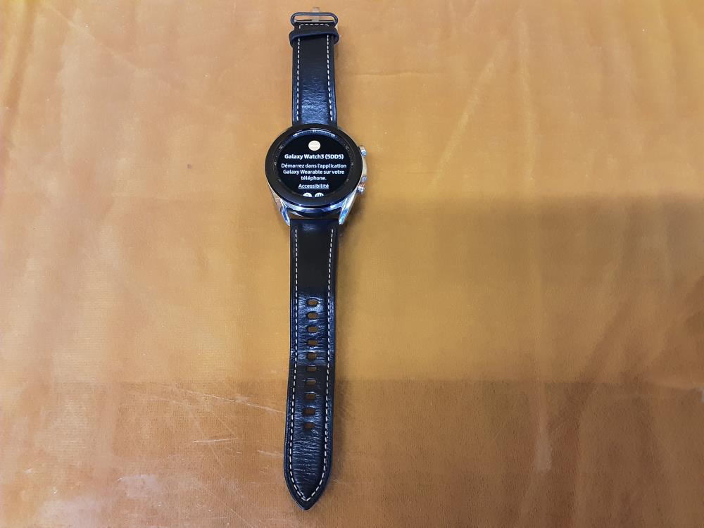 MONTRE CONNECTÉE GALAXY WATCH3 (5DD5) AVEC CHARGEUR