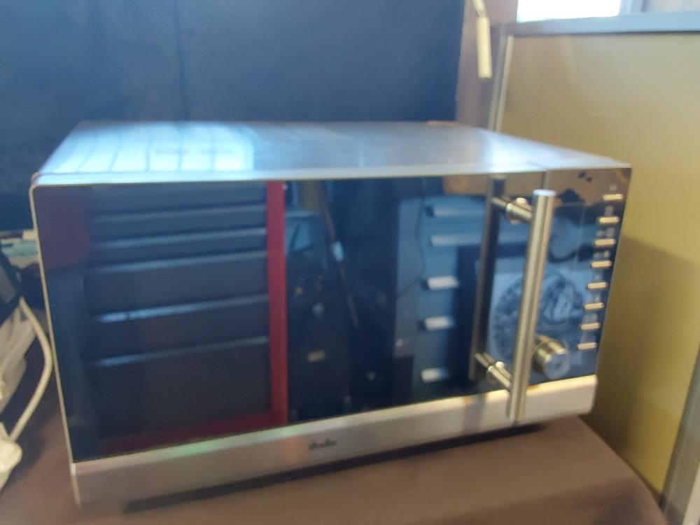 MICRO ONDE GRILL STUDIO