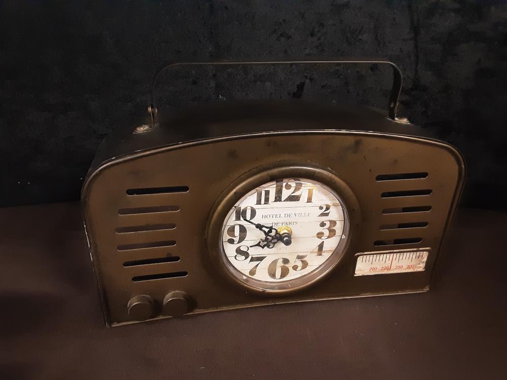 HORLOGE STYLE VINTAGE MÉTAL "HOTEL DE VILLE DE PARIS"