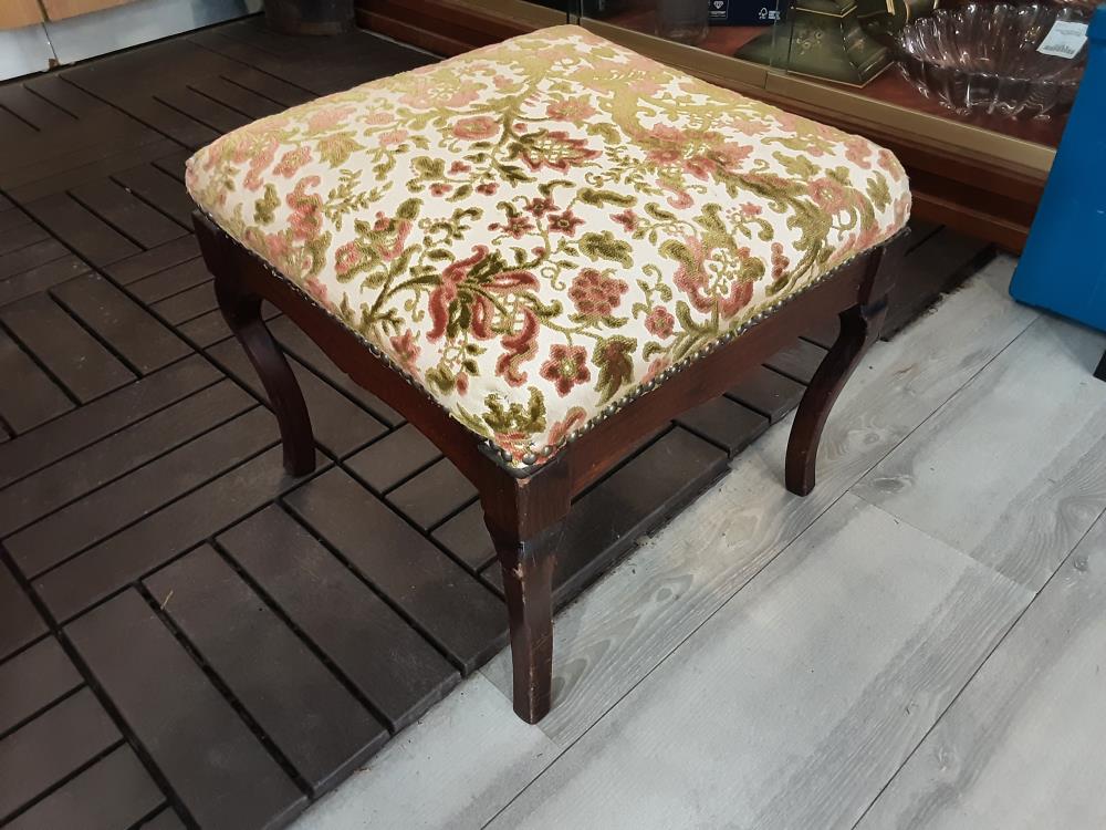 TABOURET BOIS FONCE TISSU FLEURS