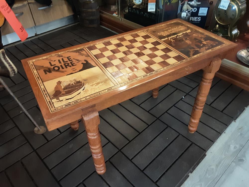 TABLE BASSE ÉCHIQUIER  MARQUETÉ DECOR DB TINTIN