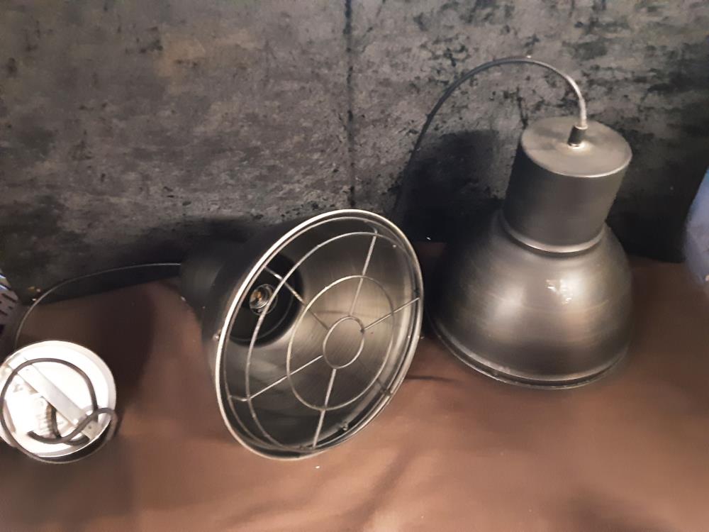 LUSTRE STYLE INDUSTRIEL METAL NOIR