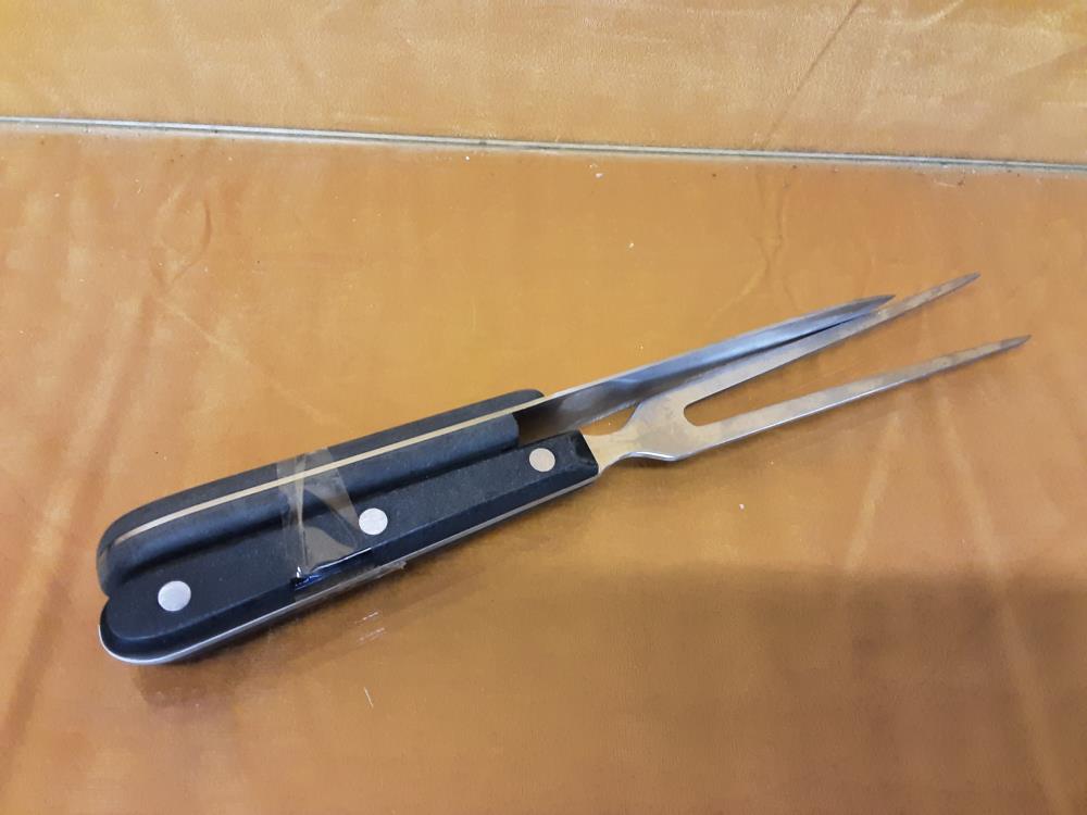 COUTEAU + FOURCHETTE CUISINIER