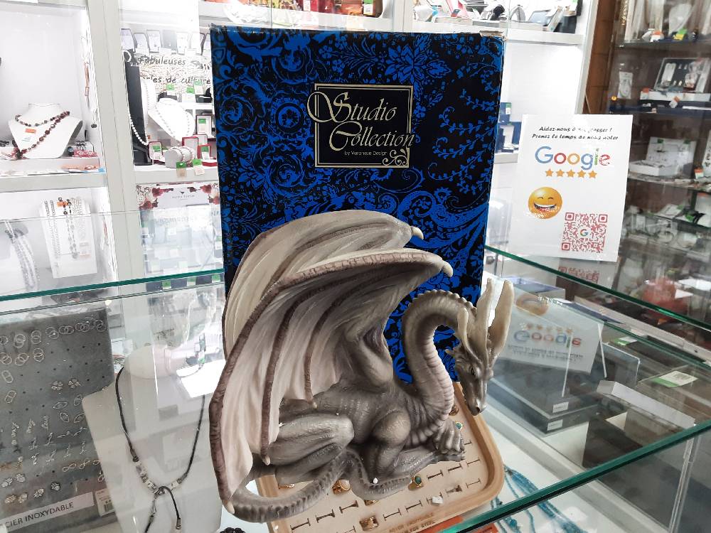 Dragon Gris Collection En Resine