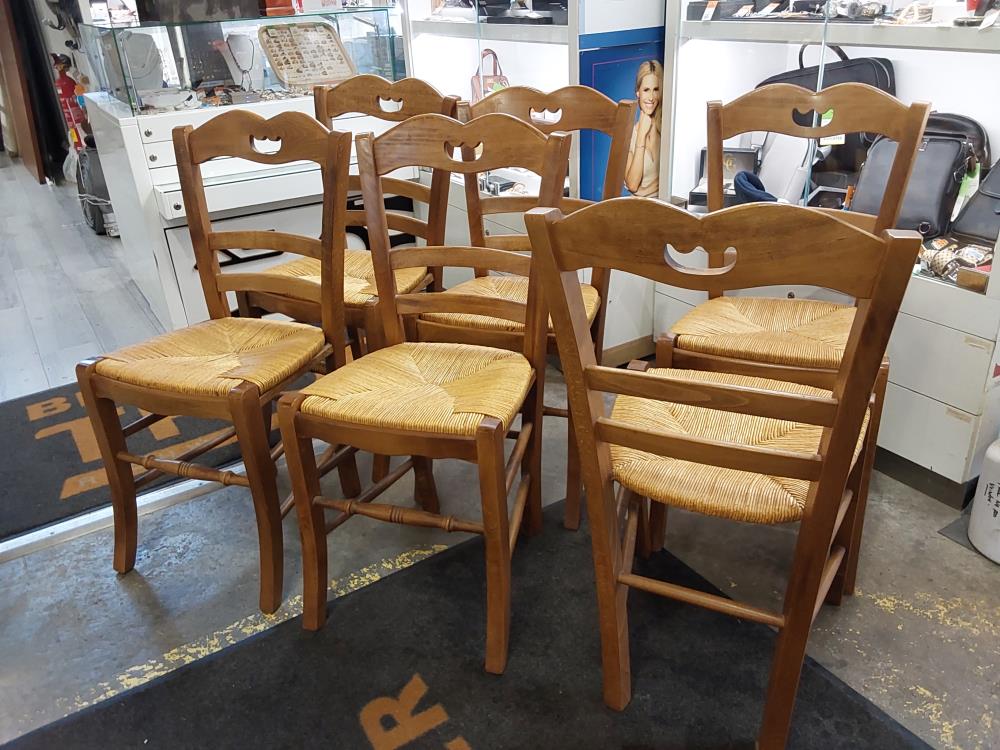 LOT 6 CHAISES ASSISES  PAILLE 